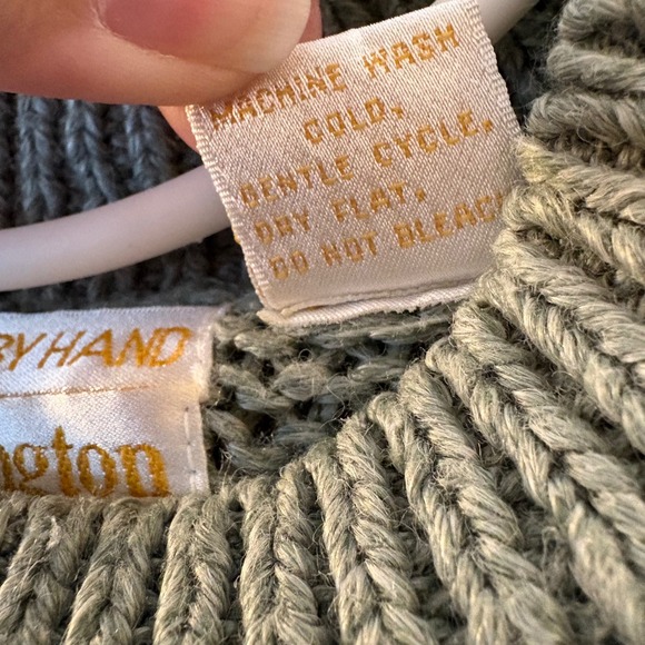 Vintage Huntington Ridge Hand Knit Ramie Sweater Sage Green Floral Embroidered M - Picture 6 of 7
